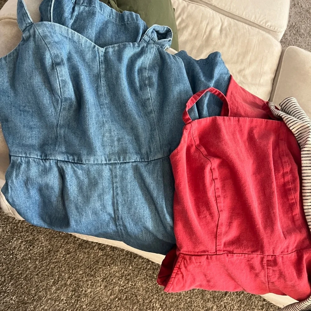 Lot of 5 Women’s Old Navy Rompers & Casual Dresses- Medium or Petite Med. Cotton - Picture 2 of 10